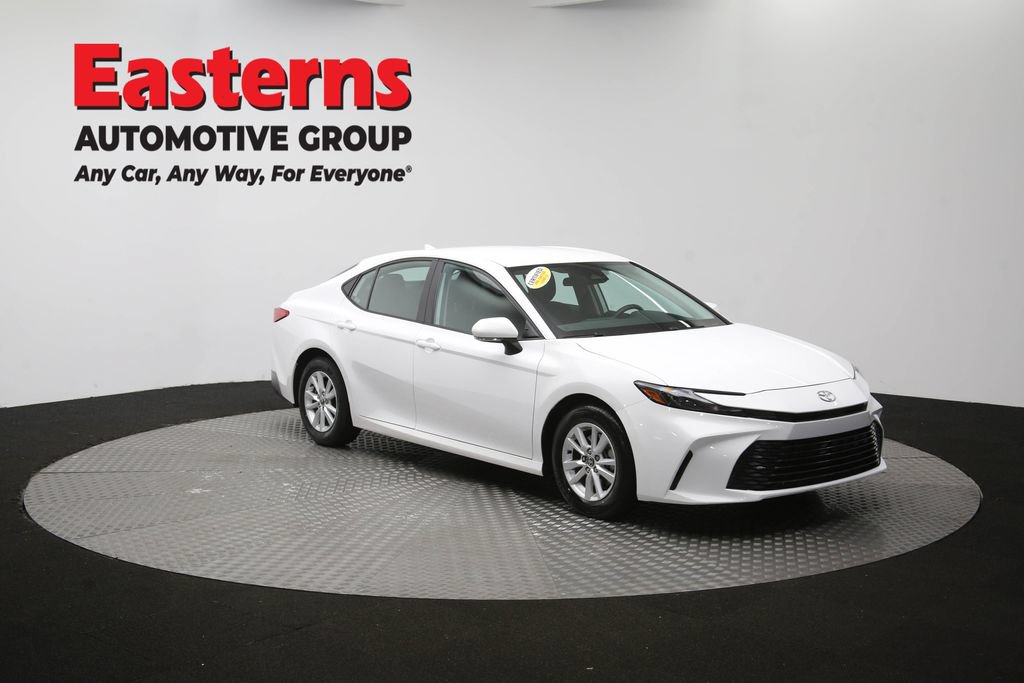Used 2025 Toyota Camry LE FWD image 47
