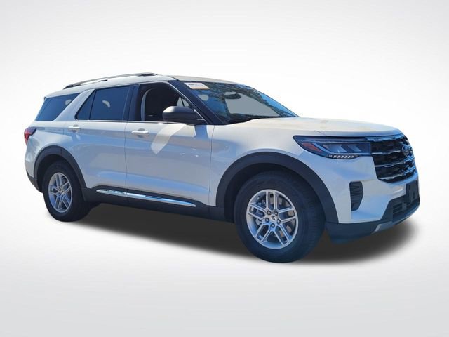 Certified 2025 Ford Explorer Active image 1