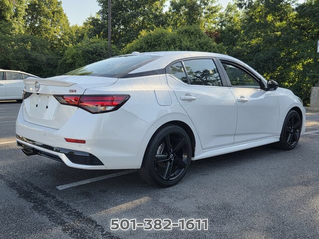 Used 2025 Nissan Sentra SR w/ SR Premium Package FWD image 5