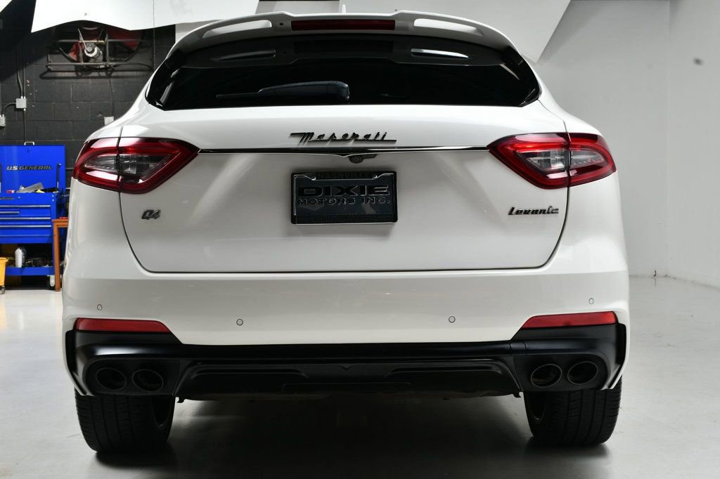 Used 2020 Maserati Levante GranSport image 12