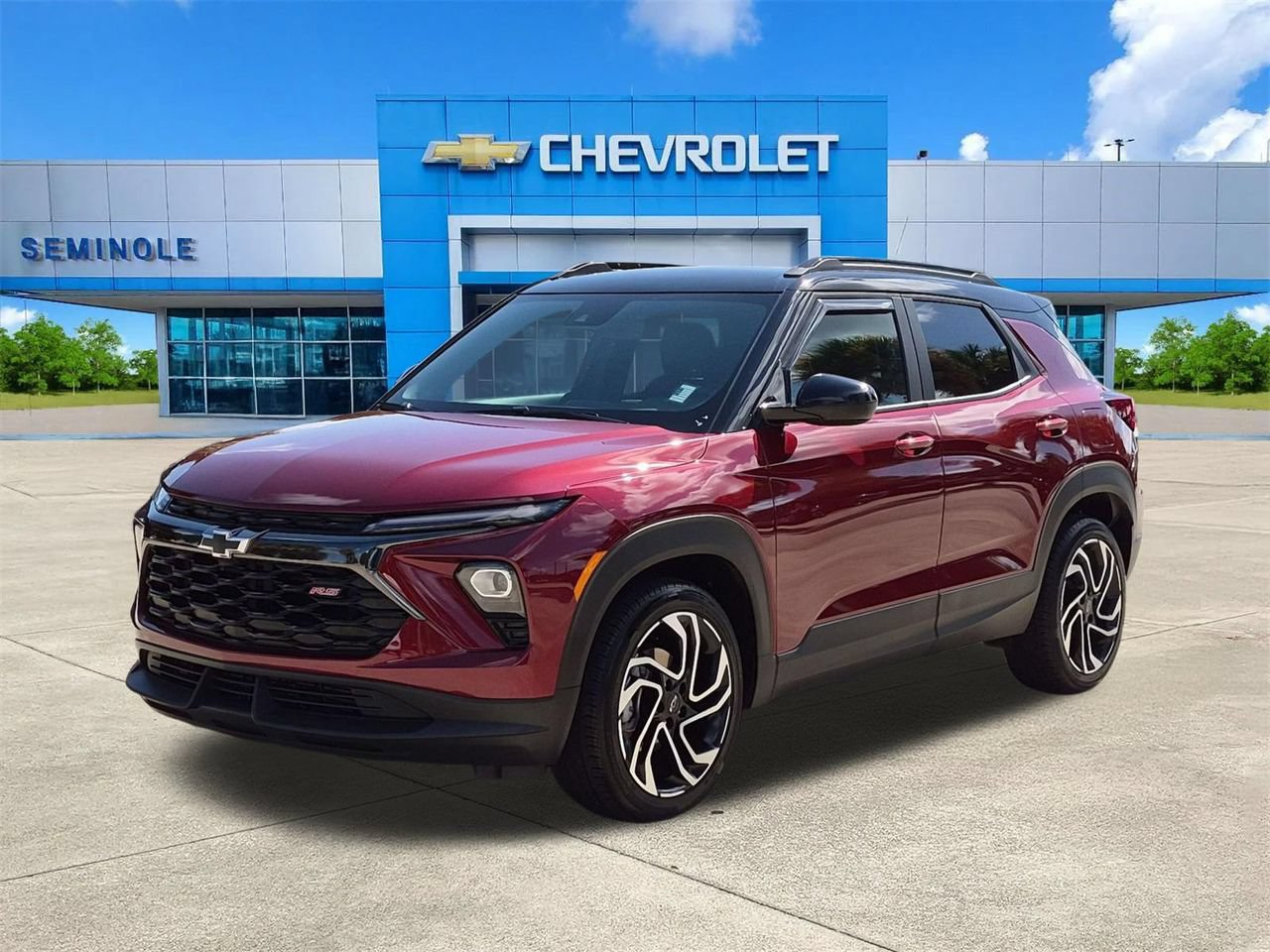 Used 2025 Chevrolet TrailBlazer RS w/ Convenience Package FWD image 2