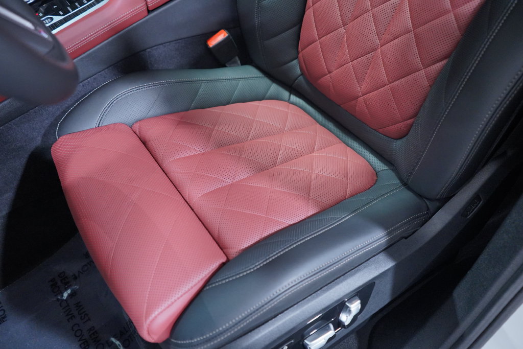 Used 2025 BMW X6 M60i w/ Executive Package AWD/4WD image 10