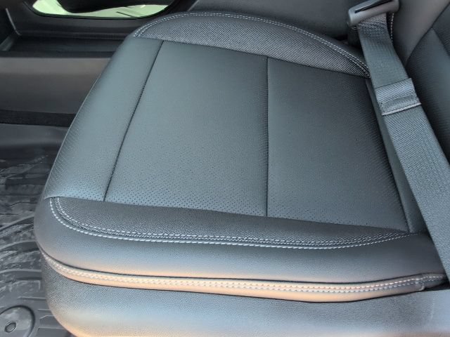 New 2026 Chevrolet Equinox EV LT FWD image 13