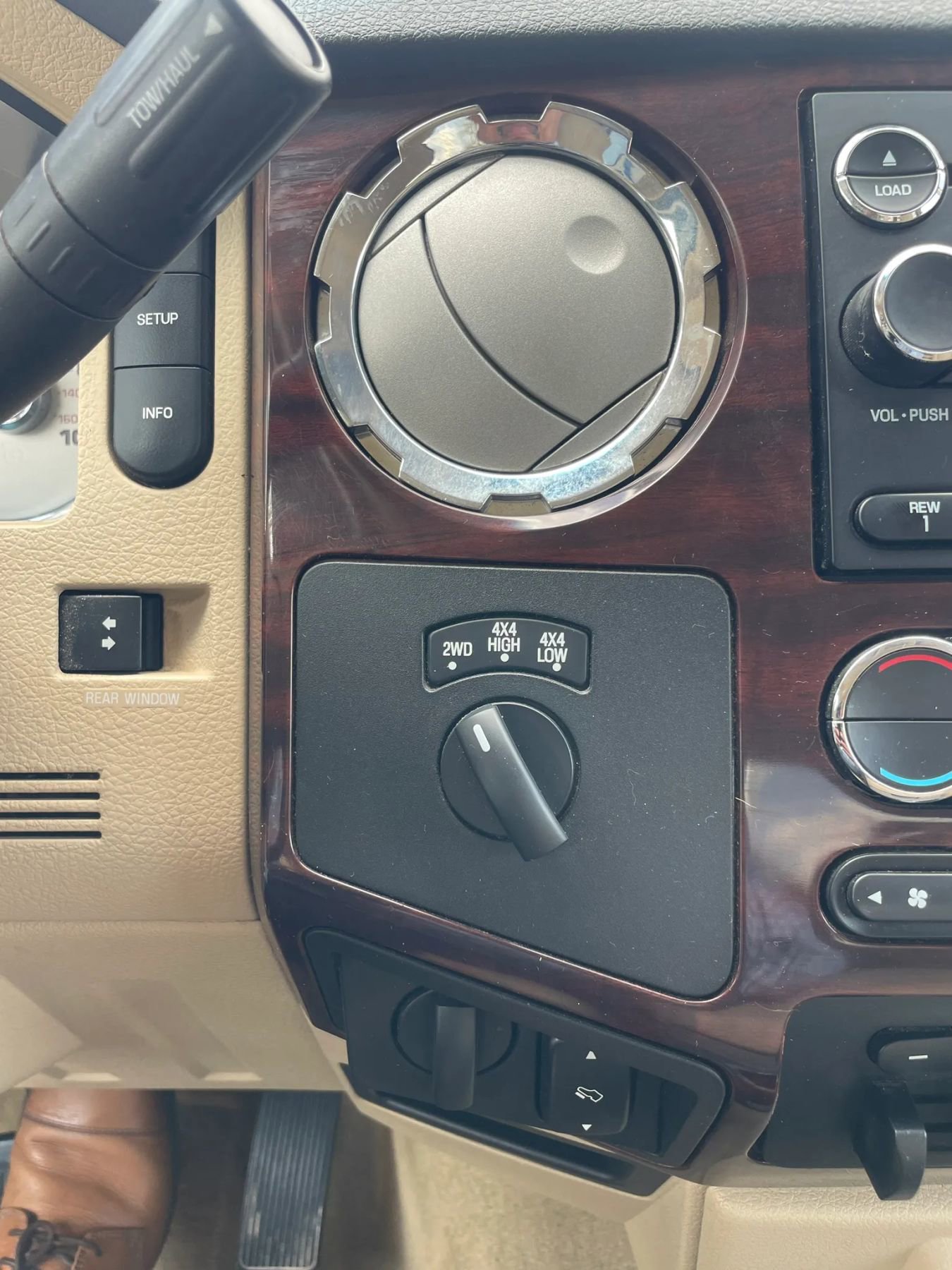 Used 2010 Ford F350 Lariat AWD/4WD image 26