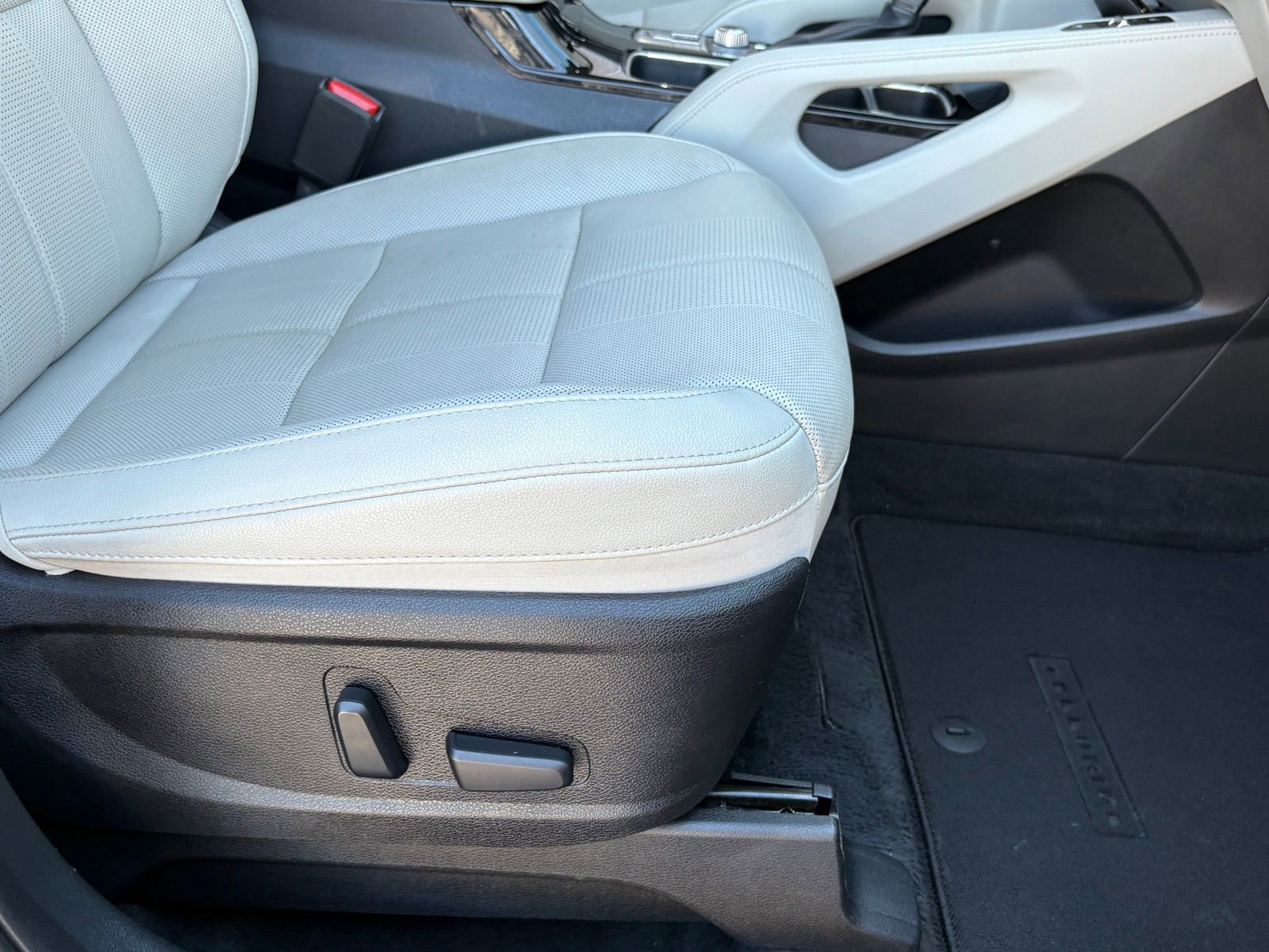 Used 2021 Kia Telluride EX w/ EX Premium Package AWD/4WD image 44