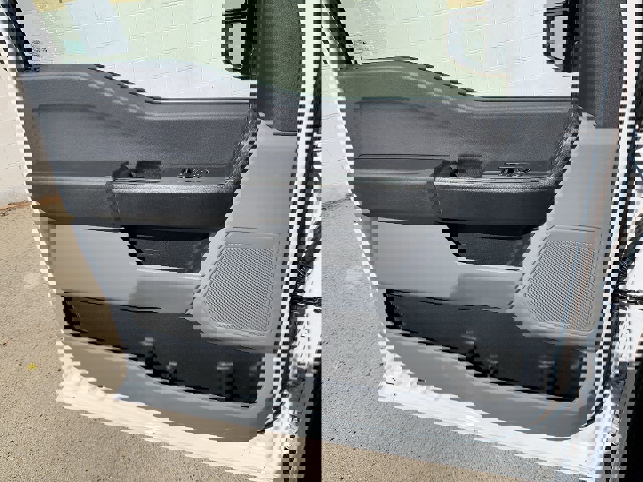 New 2026 Ford F250 XL w/ XL Chrome Package image 18