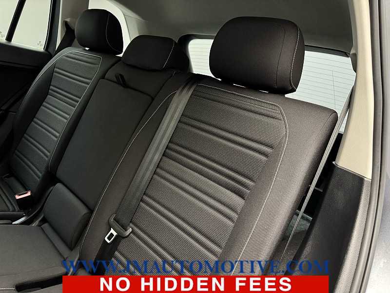 Used 2022 Volkswagen Tiguan S image 15