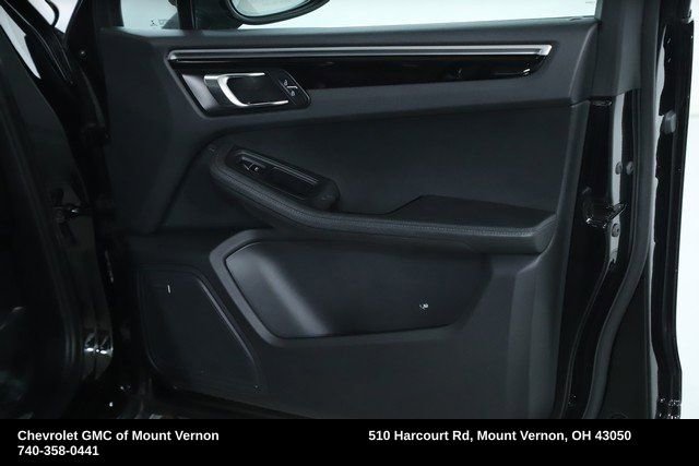 Used 2021 Porsche Macan S image 35