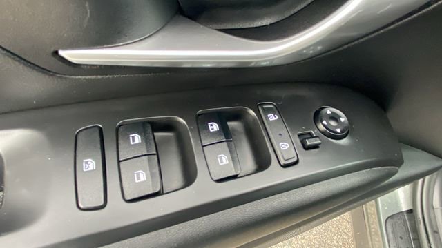 Used 2022 Hyundai Tucson SE image 14