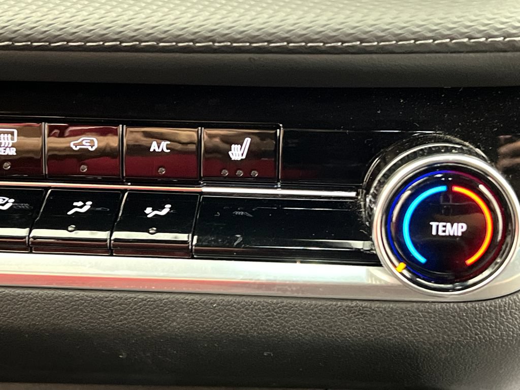 Used 2026 Chevrolet Equinox LT FWD image 53