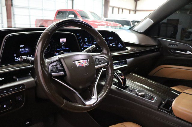 Used 2021 Cadillac Escalade Sport w/ Driver Assist Tech Package AWD/4WD image 7