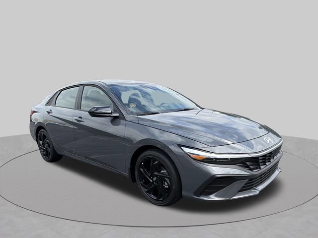 New 2026 Hyundai Elantra SEL Sport FWD image 11