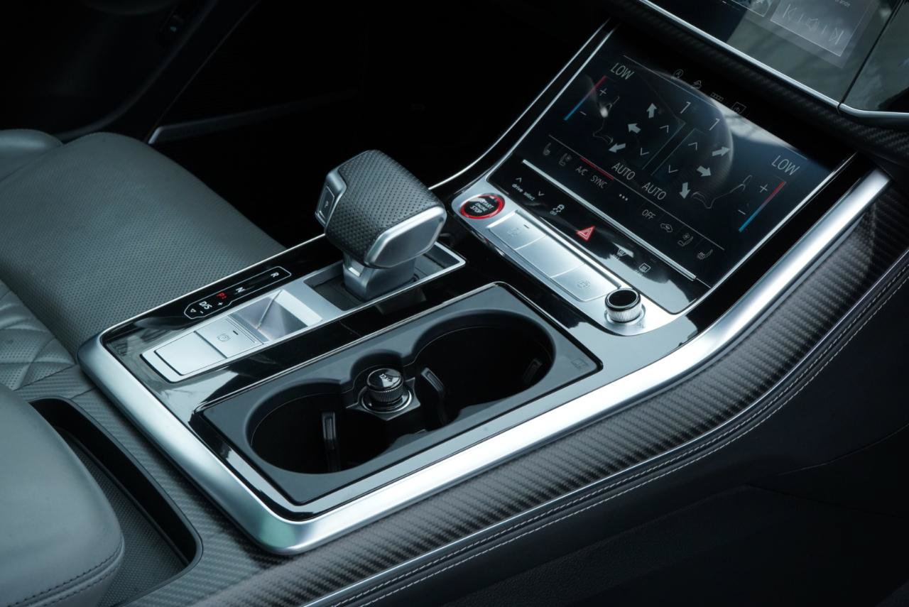 Used 2025 Audi SQ7 Premium Plus AWD/4WD image 70