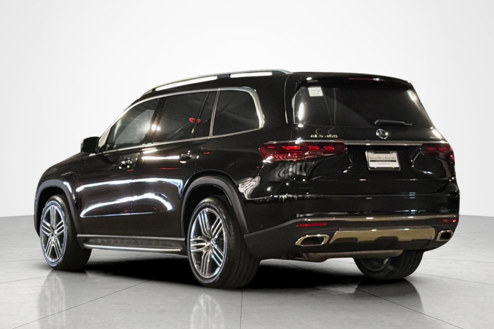 New 2026 Mercedes-Benz GLS 450 4MATIC image 3