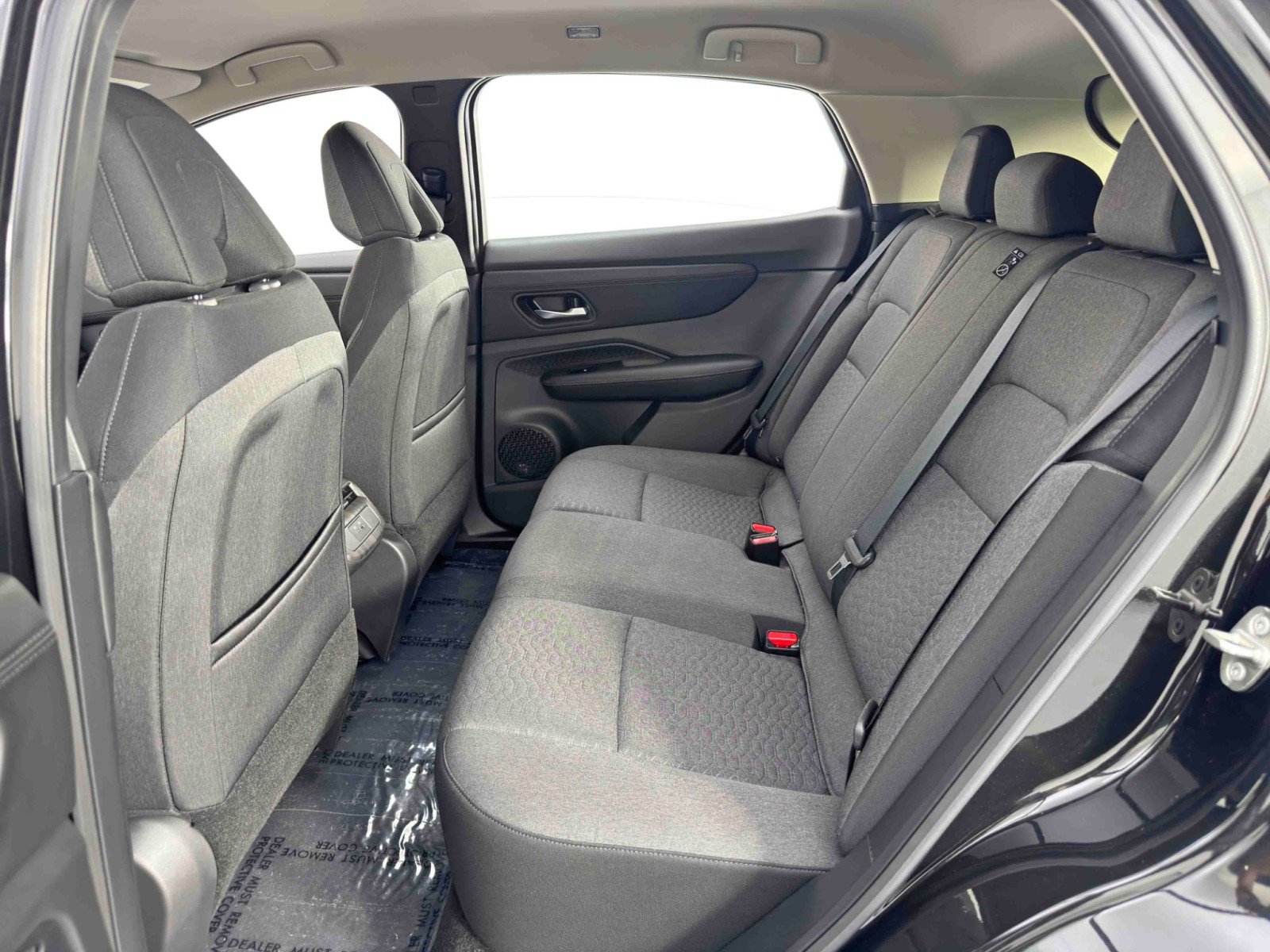 Used 2024 Nissan Ariya FWD image 35