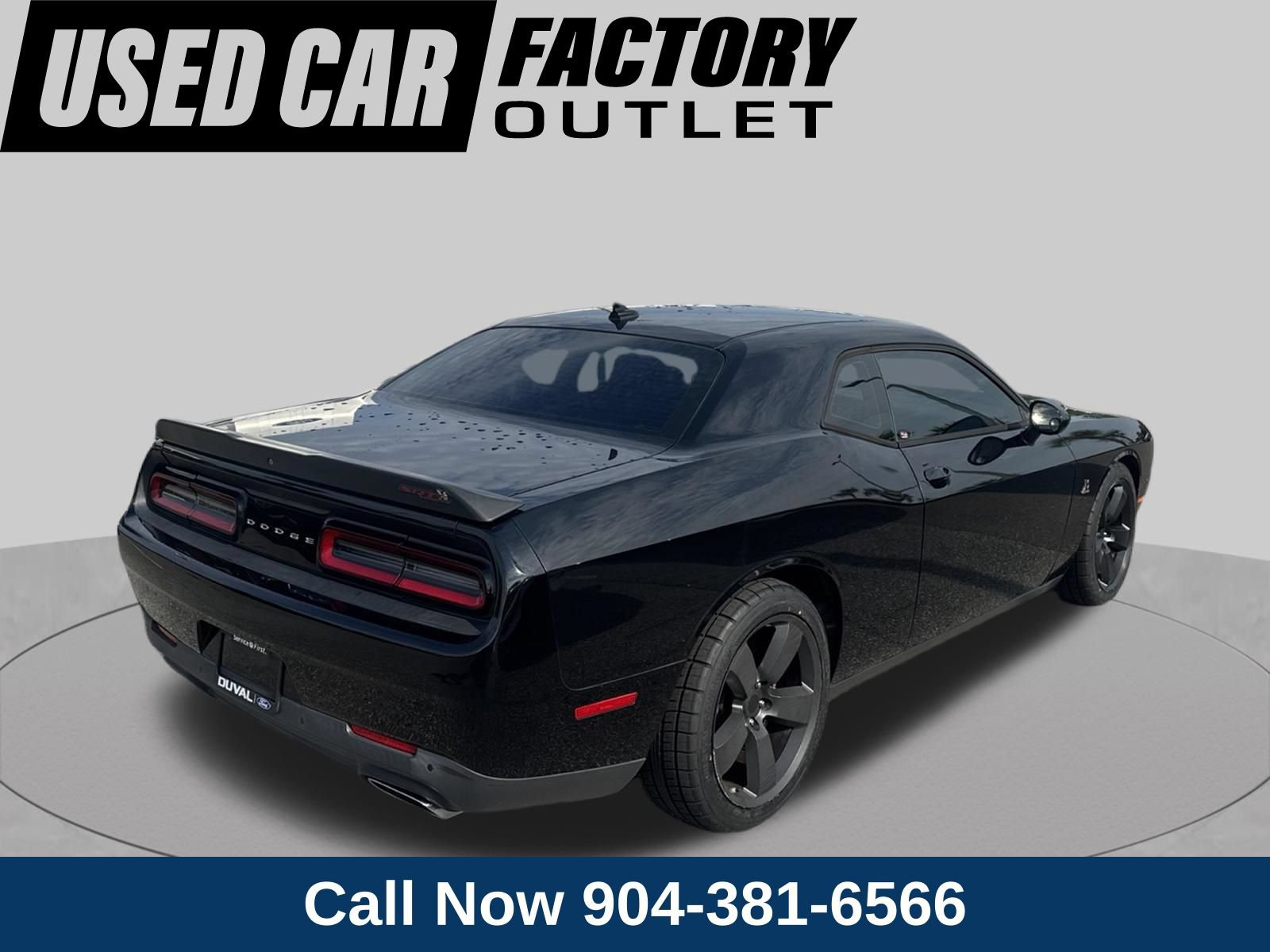 Used 2015 Dodge Challenger R/T Scat Pack w/ Leather Interior Group RWD image 2