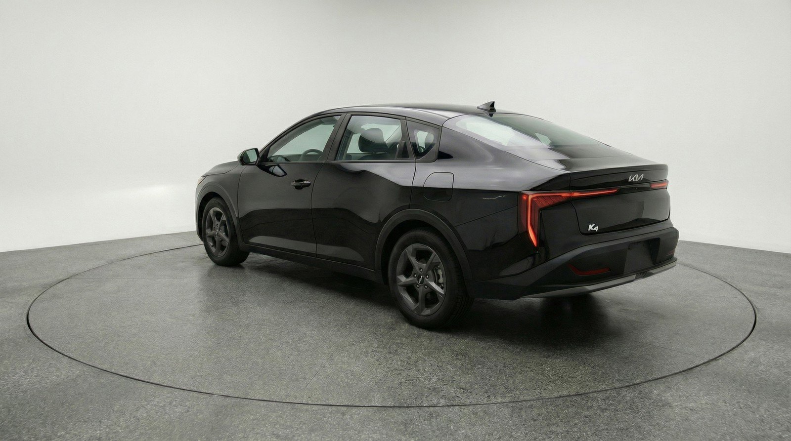 Used 2025 Kia K4 LXS image 6