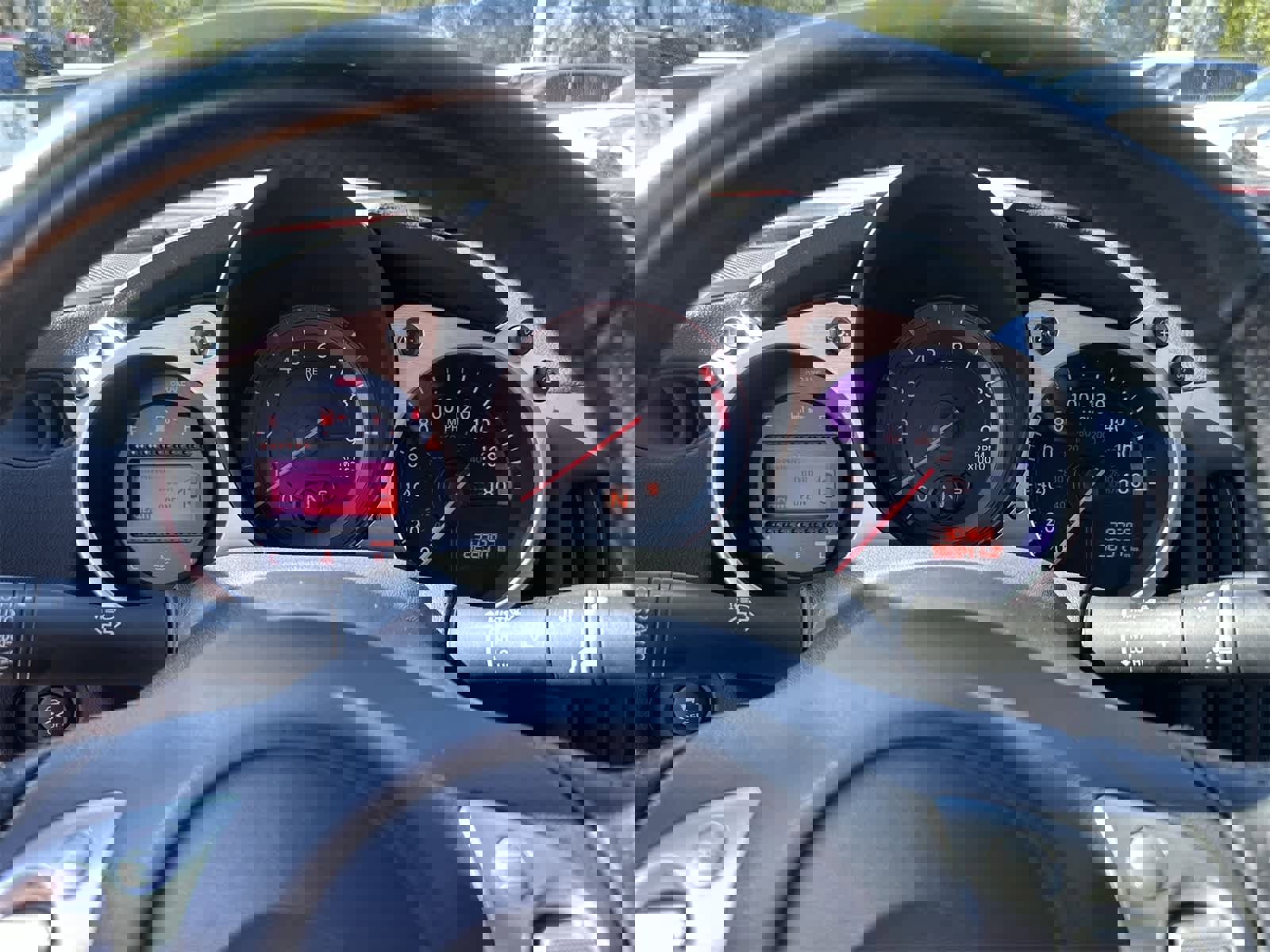 Used 2020 Nissan 370Z w/ Sport Package image 19