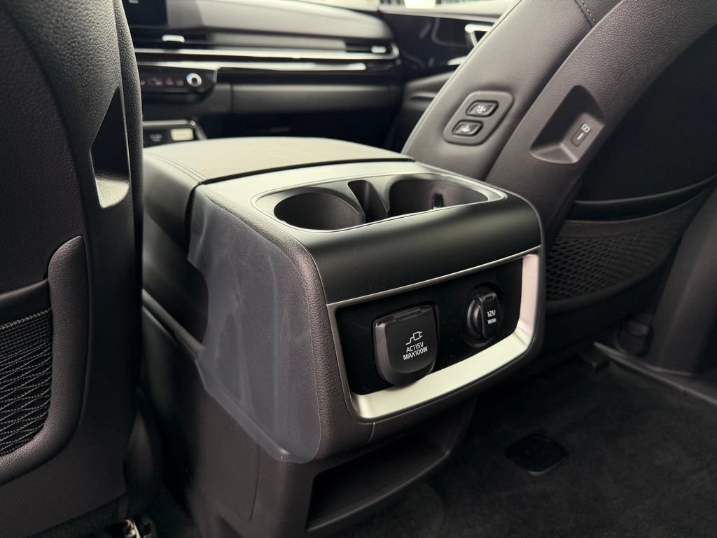 New 2026 Kia Carnival SX Prestige FWD image 32