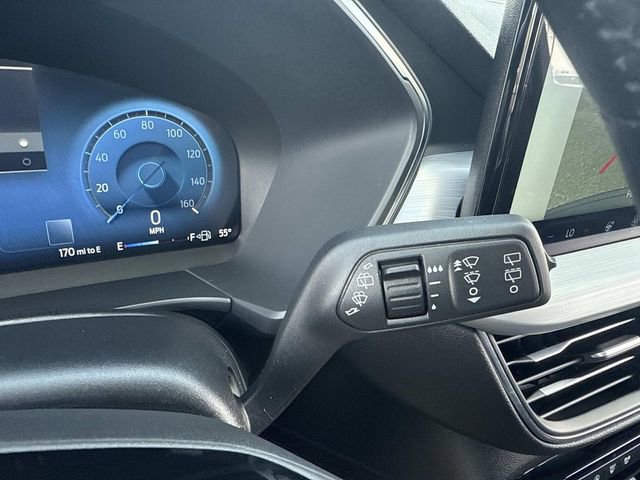 Used 2025 Ford Escape Platinum AWD/4WD image 38