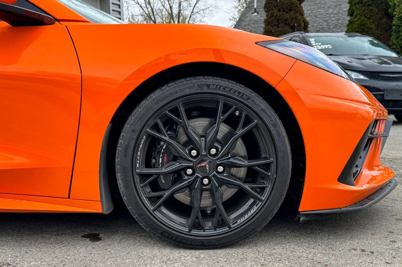 Used 2023 Chevrolet Corvette Stingray Preferred Cpe w/ Z51 Performance Package RWD image 10