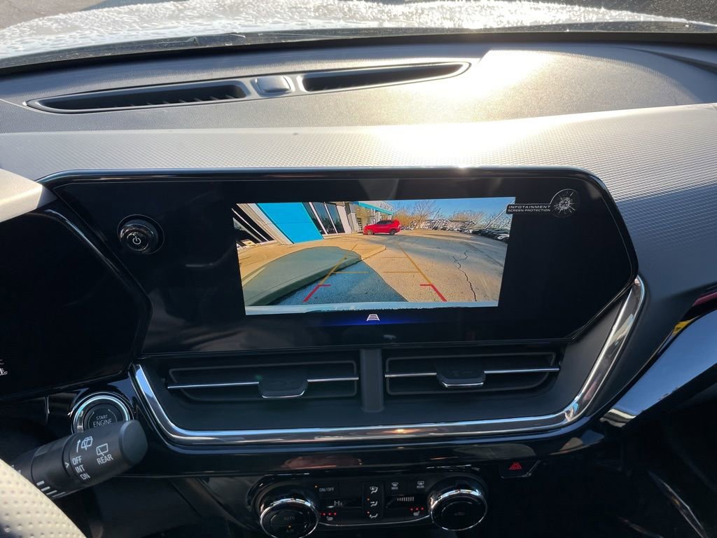 New 2026 Chevrolet Trax RS w/ Sunroof Package image 11