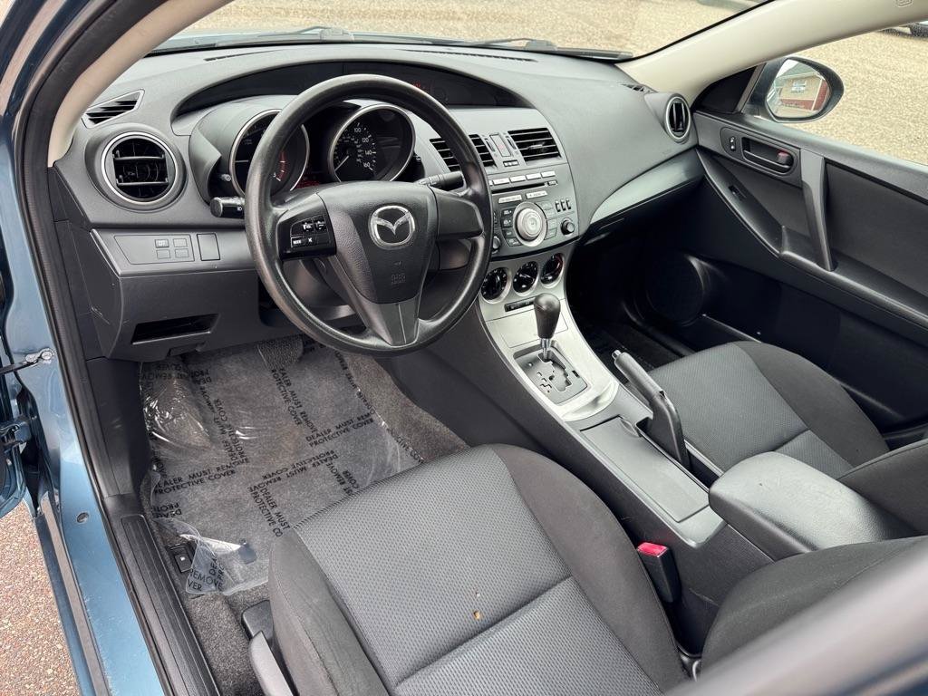 Used 2011 MAZDA MAZDA3 i Sport FWD image 15