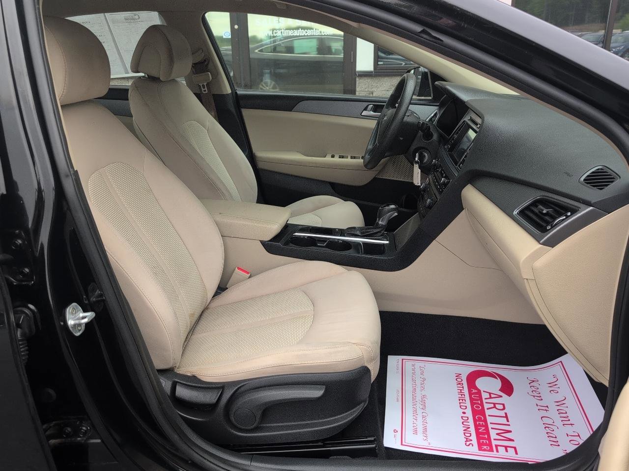 Used 2017 Hyundai Sonata SE FWD image 11