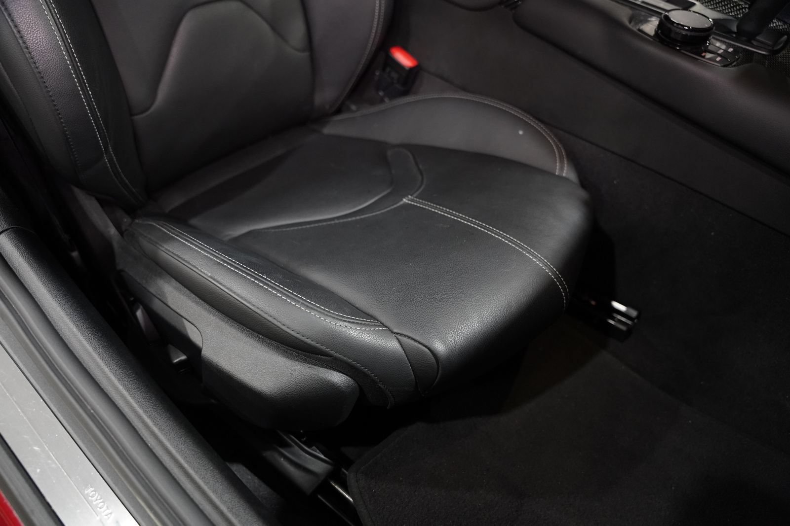 Used 2022 Toyota Supra Premium w/ Driver Assist Package RWD image 28