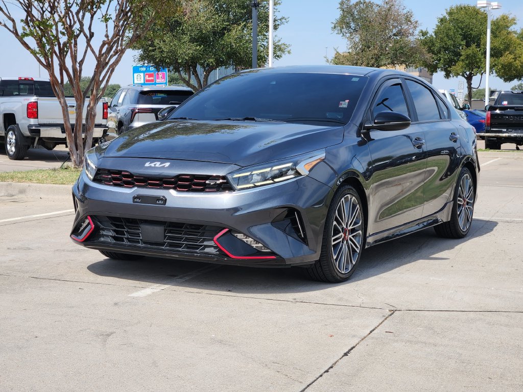 Used 2022 Kia Forte GT w/ GT2 Package FWD image 2