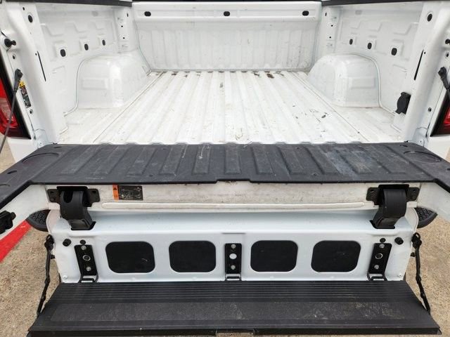 Used 2026 GMC Sierra 1500 SLT RWD image 32