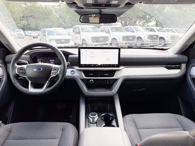 Used 2026 Ford Explorer Active RWD image 16