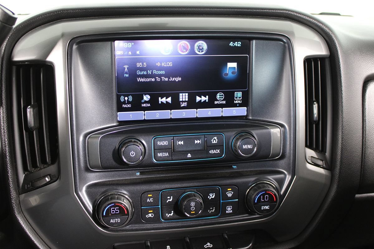 Used 2018 Chevrolet Silverado 1500 LT w/ All Star Edition RWD image 14