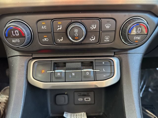 Used 2023 GMC Acadia Denali w/ Denali Technology Package AWD/4WD image 17