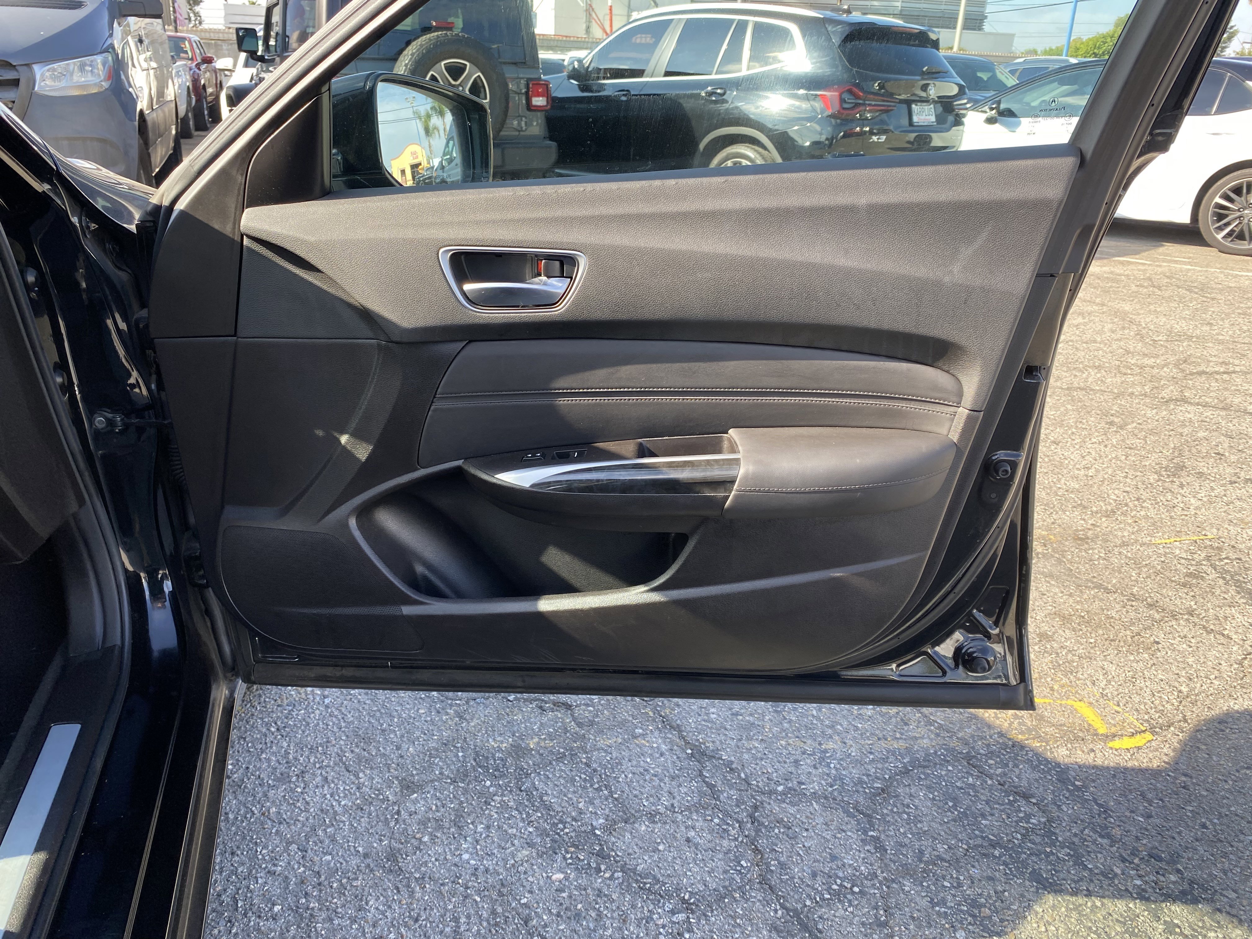 Used 2020 Acura TLX FWD image 23