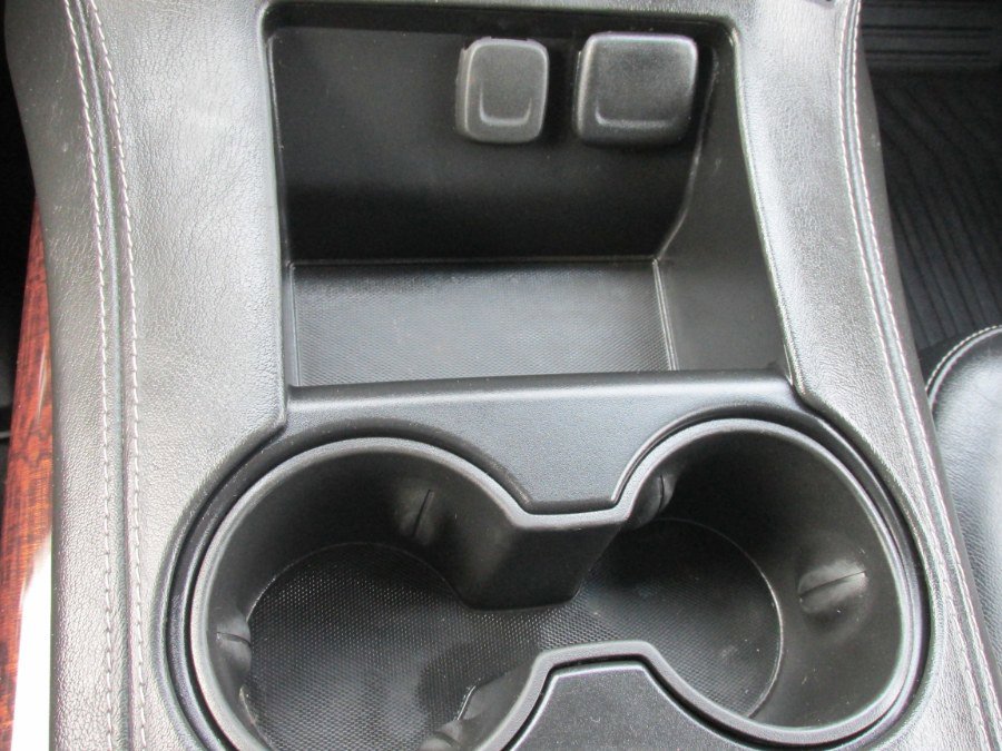 Used 2019 GMC Yukon XL SLT w/ Premium Edition image 40