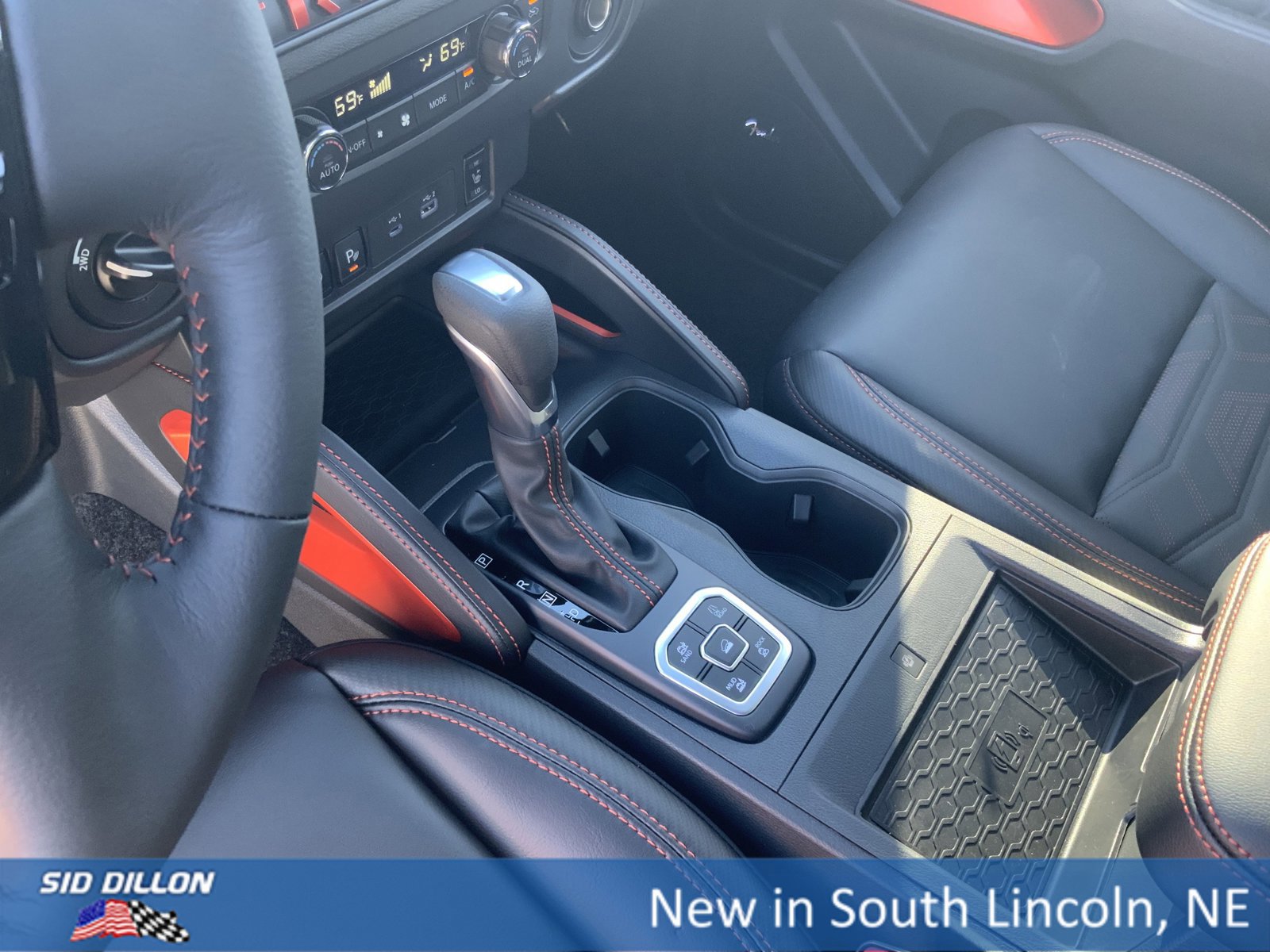 New 2026 Nissan Frontier PRO-4X w/ Pro Premium Package image 8