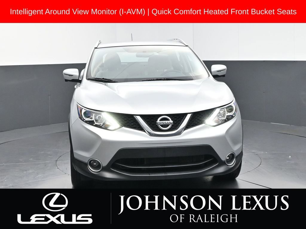 Used 2018 Nissan Rogue Sport SV w/ SV Technology Package FWD image 4