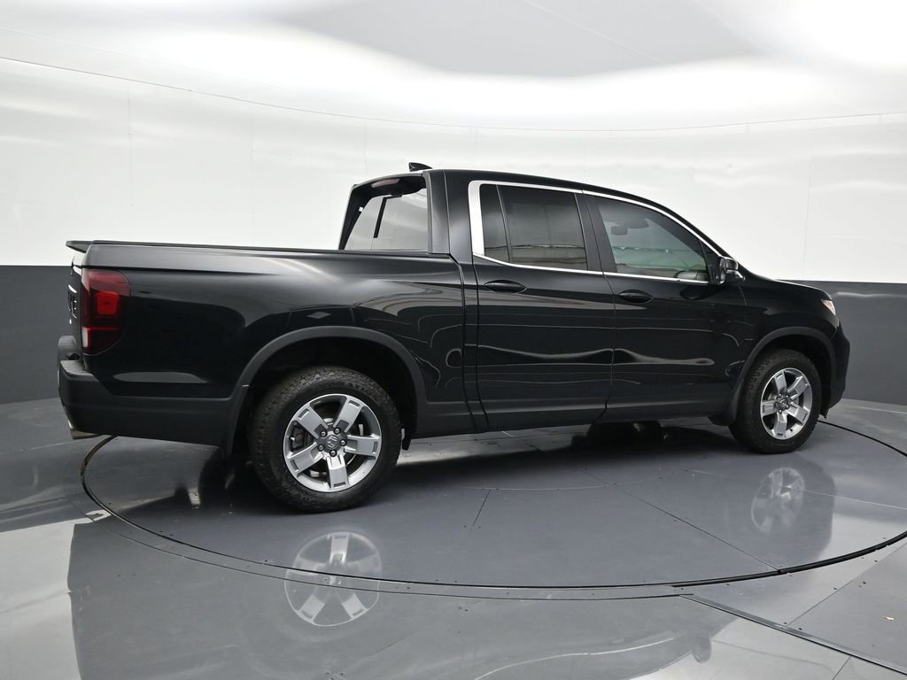 Used 2025 Honda Ridgeline RTL image 3