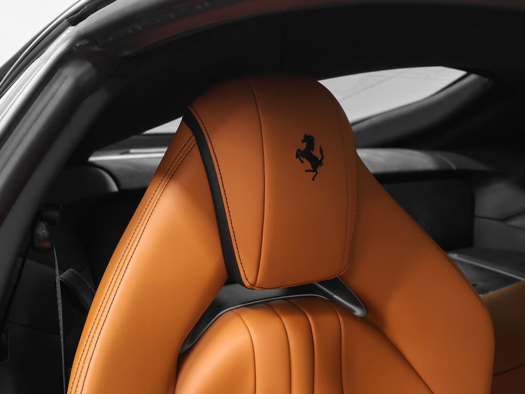 Certified 2018 Ferrari 812 Superfast RWD image 26