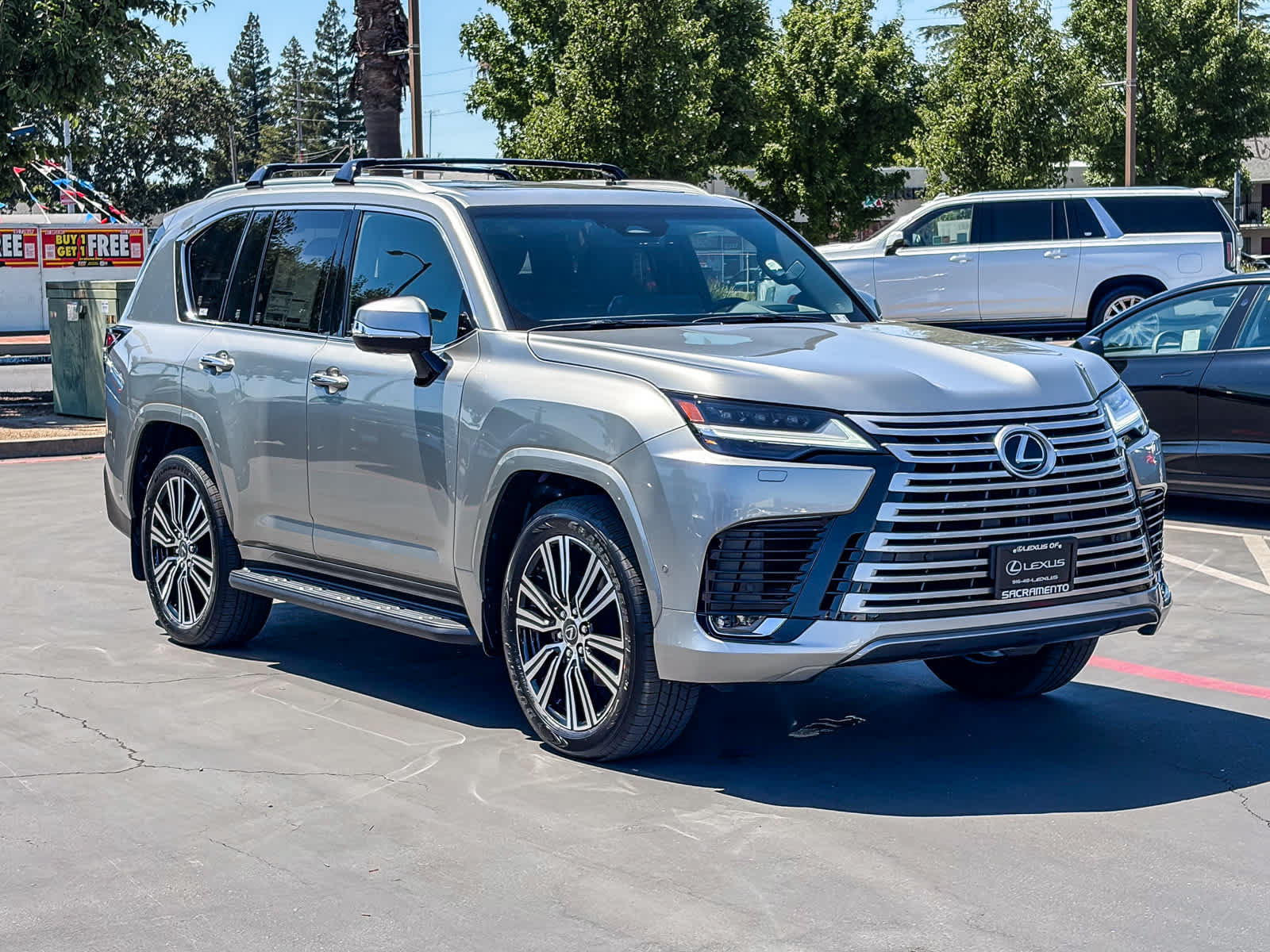 New 2026 Lexus LX 700h Luxury AWD/4WD image 5