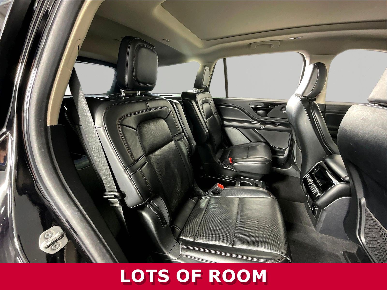 Used 2021 Lincoln Aviator Reserve w/ Equipment Group 208A AWD/4WD image 24