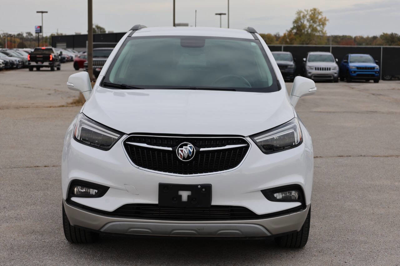 Used 2019 Buick Encore Essence image 5