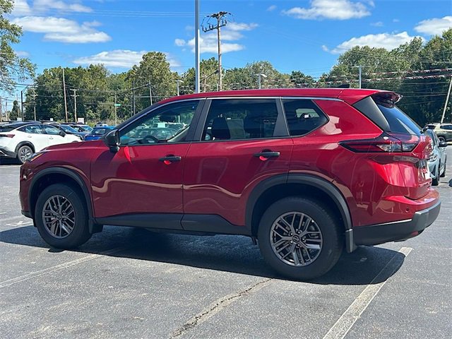 New 2026 Nissan Rogue S image 6