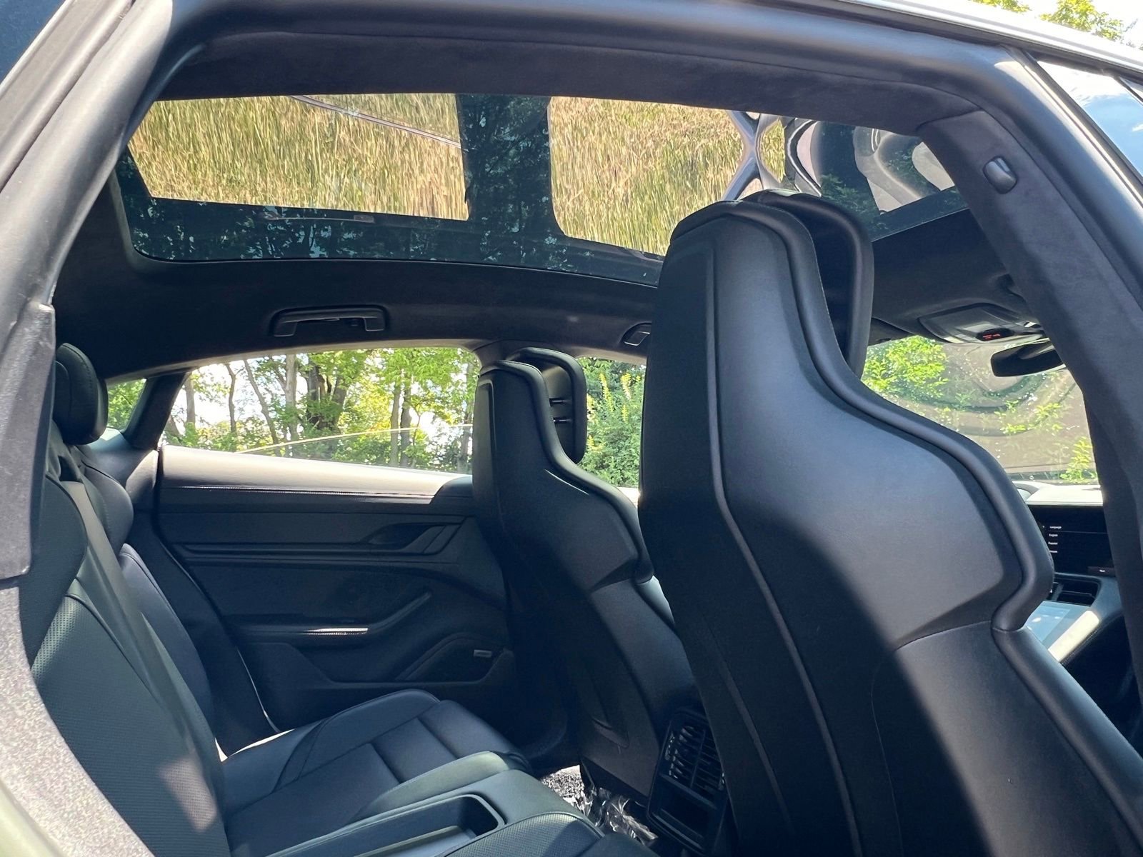 Certified 2022 Porsche Taycan GTS image 22