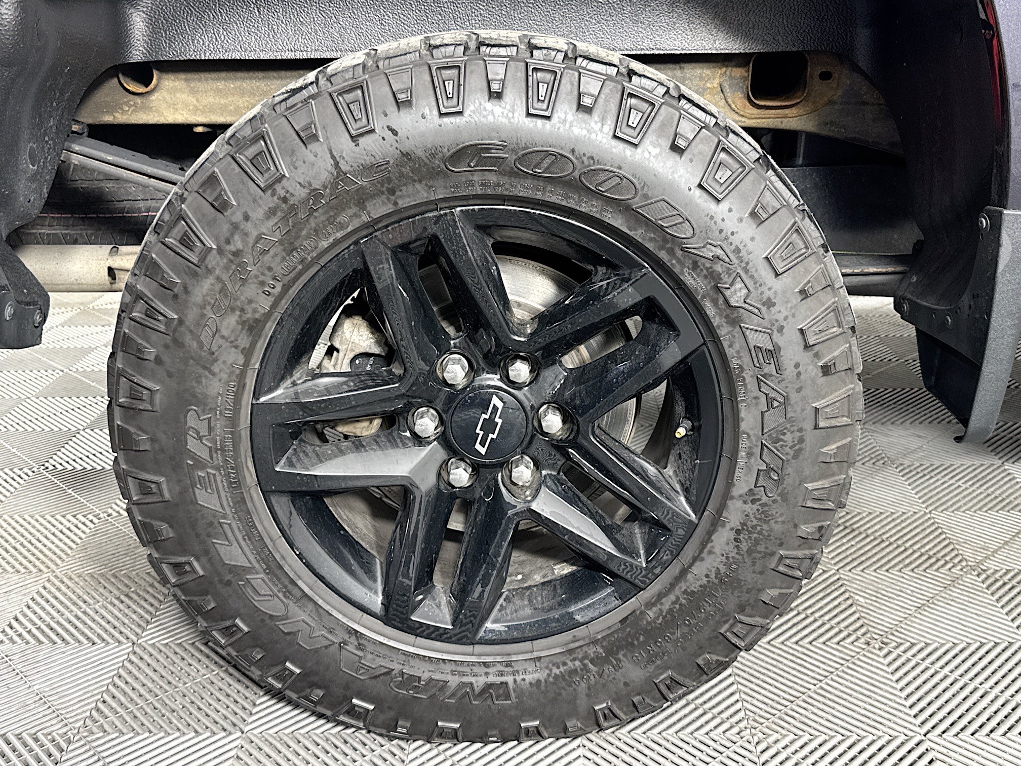 Used 2023 Chevrolet Silverado 1500 LT Trail Boss AWD/4WD image 31