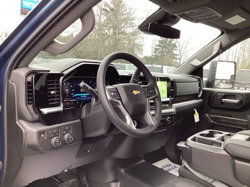 New 2026 Chevrolet Silverado 3500 LT w/ Convenience Package image 22