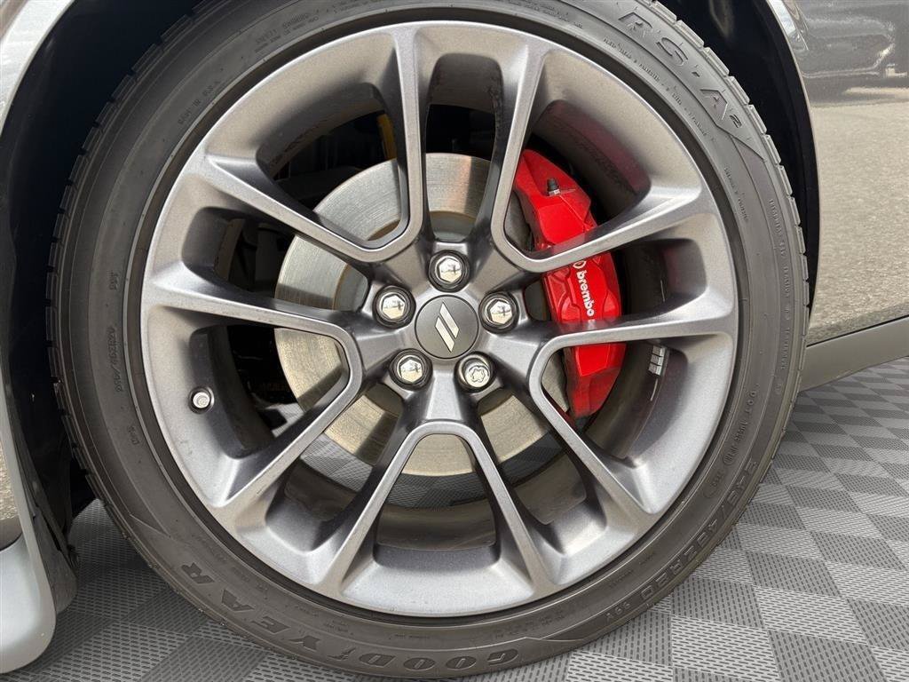 Used 2023 Dodge Challenger R/T w/ Performance Handling Group RWD image 9