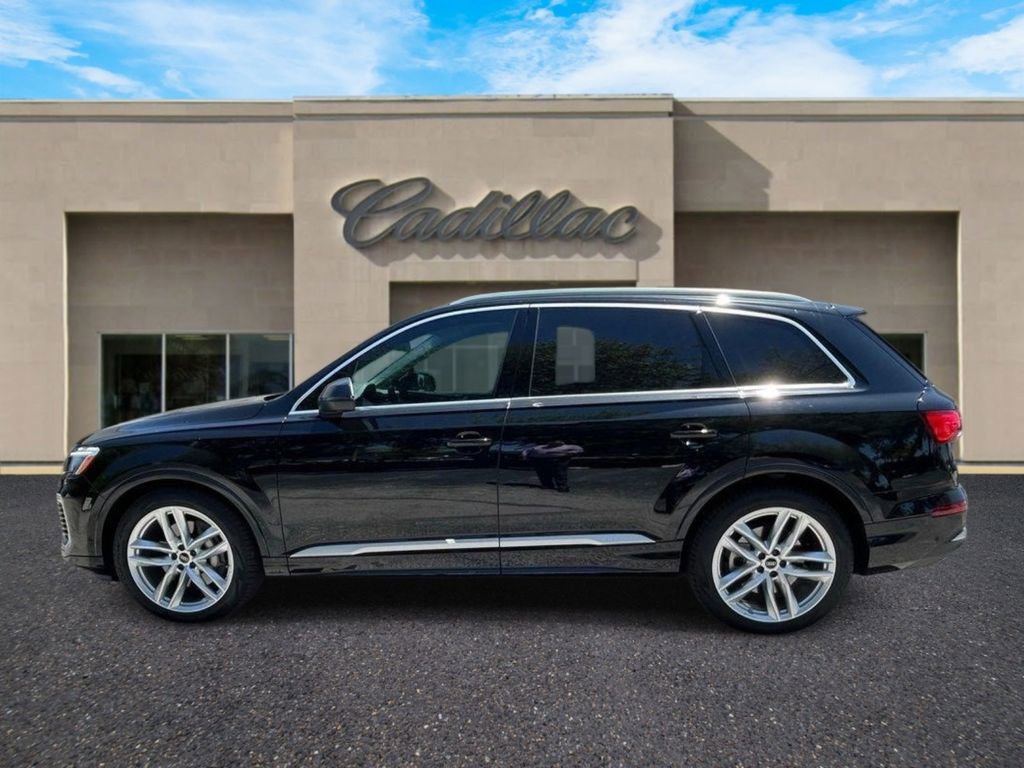 Used 2025 Audi Q7 3.0T Premium Plus image 7