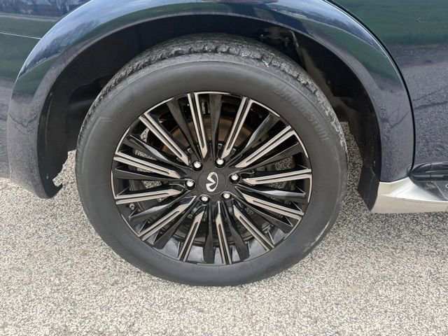 Used 2019 INFINITI QX80 Limited w/ All-Season Package AWD/4WD image 17
